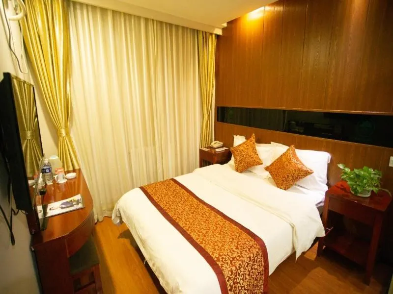 Bed in GreenTree Inn TianJin Ji County South YuYang Road GuLou Square Express Hotel