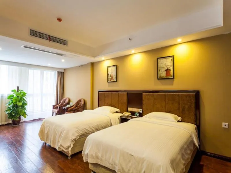 GreenTree Inn Chengdu high-tech Development West Zone Shidai Tian Street Express Hotel