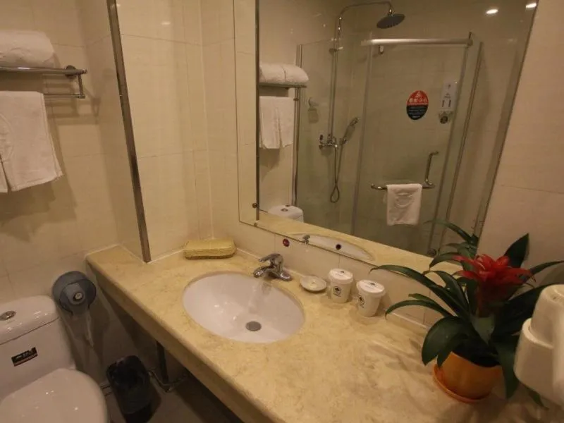 GreenTree Inn HeBei ZhangJiaKou GongYe Road No.5 Middle School Shell Hotel