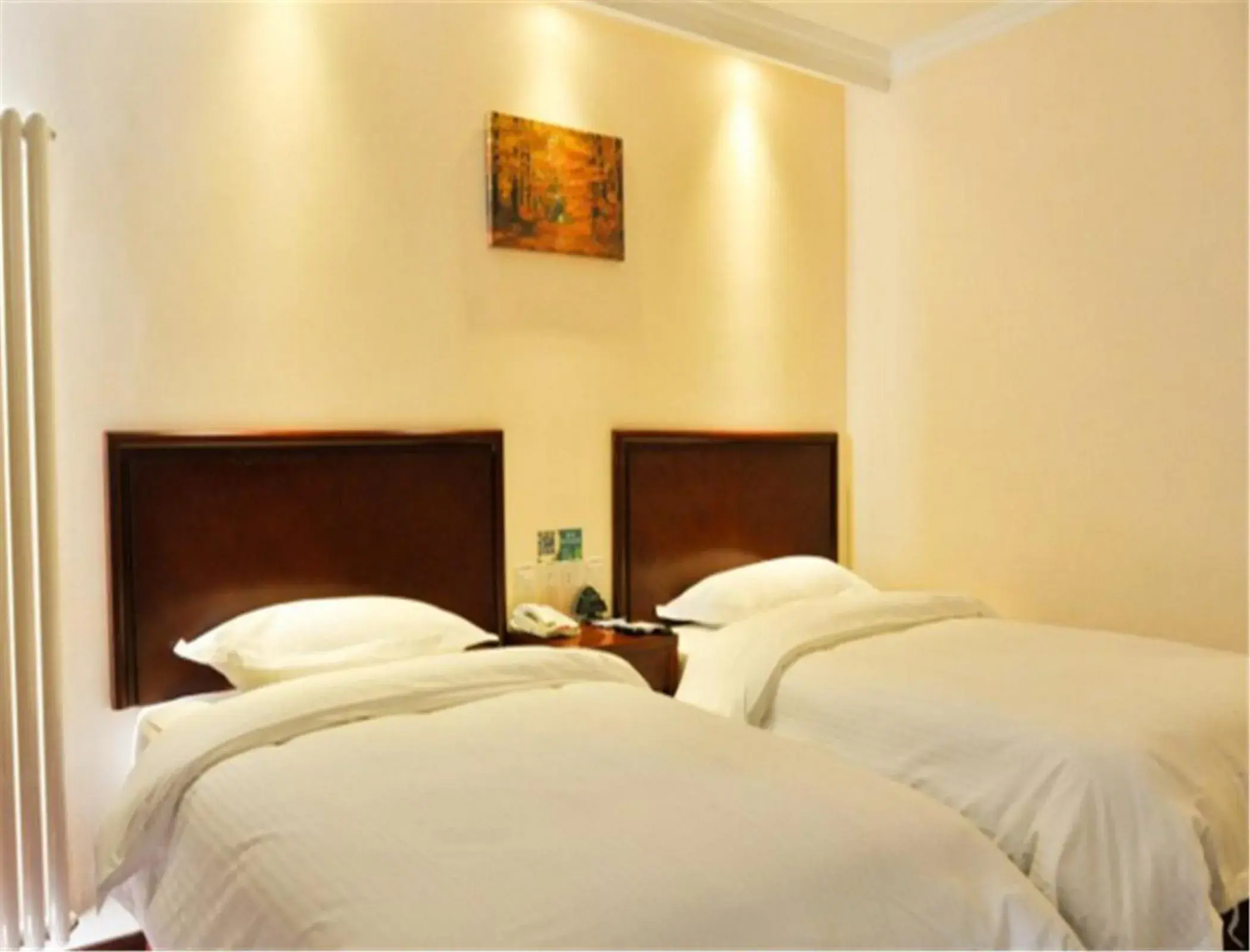 Bed in GreenTree Inn HeBei ChengDe Railway Station Southeast ChengDe Century City Business Hotel Bed in GreenTree Inn HeBei ChengDe Railway Station Southeast ChengDe Century City Business Hotel