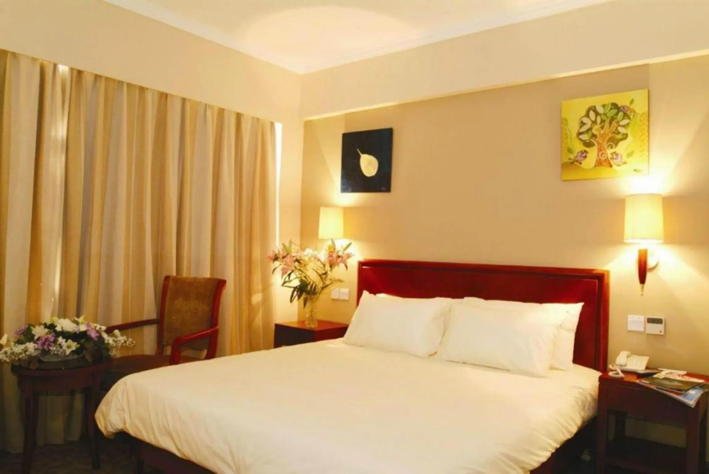 Bed in GreenTree Inn HeBei ChengDe Railway Station Southeast ChengDe Century City Business Hotel Bed in GreenTree Inn HeBei ChengDe Railway Station Southeast ChengDe Century City Business Hotel