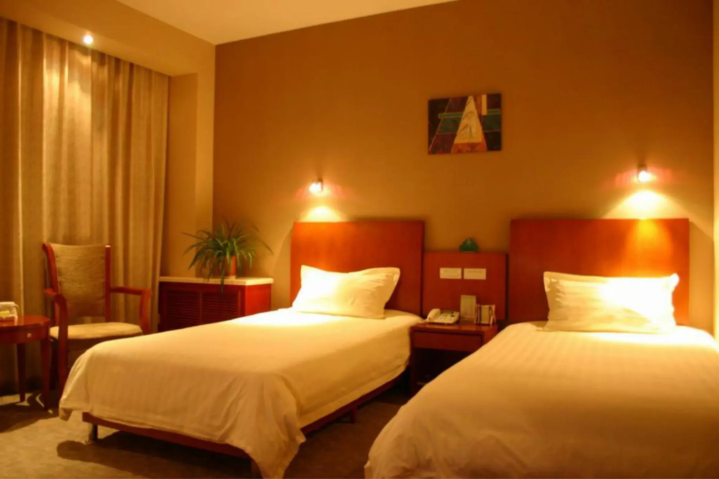 Bed in GreenTree Inn HeBei ChengDe Railway Station Southeast ChengDe Century City Business Hotel Bed in GreenTree Inn HeBei ChengDe Railway Station Southeast ChengDe Century City Business Hotel