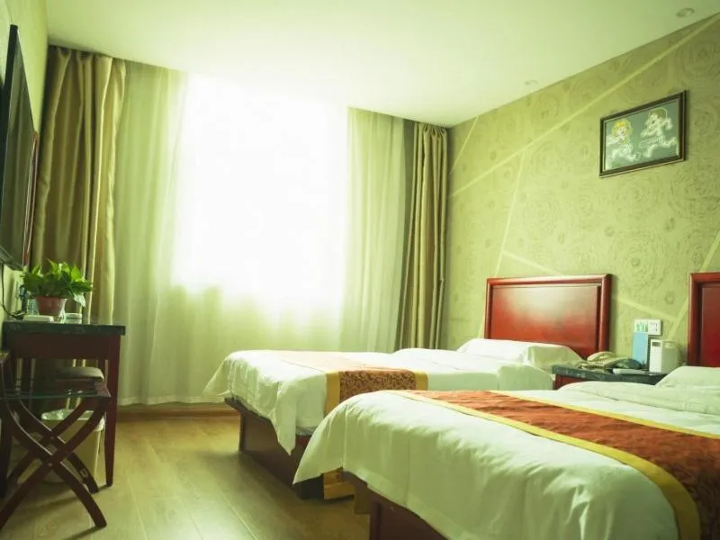 Bed in GreenTree Inn Shanxi Taiyuan Guomao Business Hotel