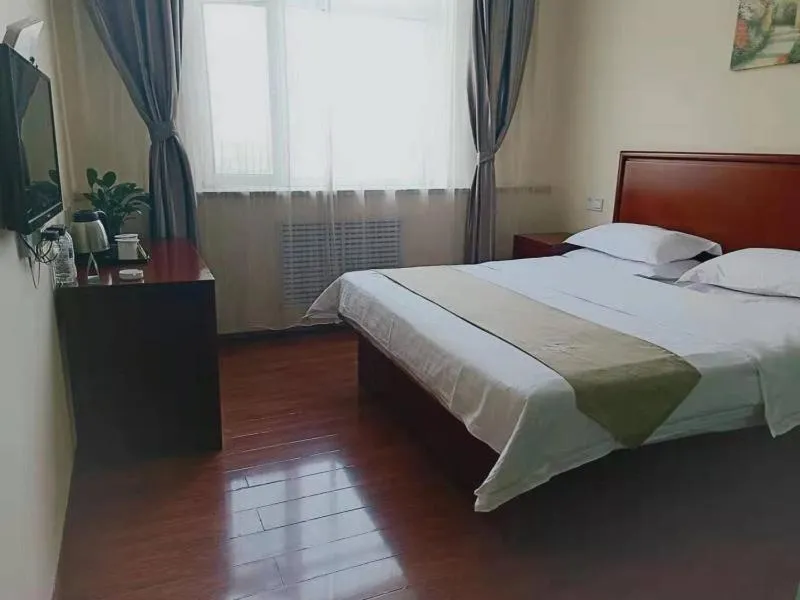 Bed in GreenTree Inn Taiyuan South Inner Ring Qiaoxi Branch