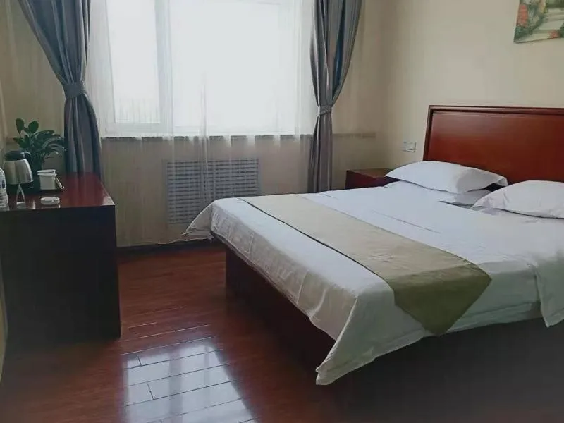 Bed in GreenTree Inn Taiyuan South Inner Ring Qiaoxi Branch