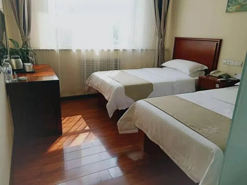 Bed in GreenTree Inn Taiyuan South Inner Ring Qiaoxi Branch