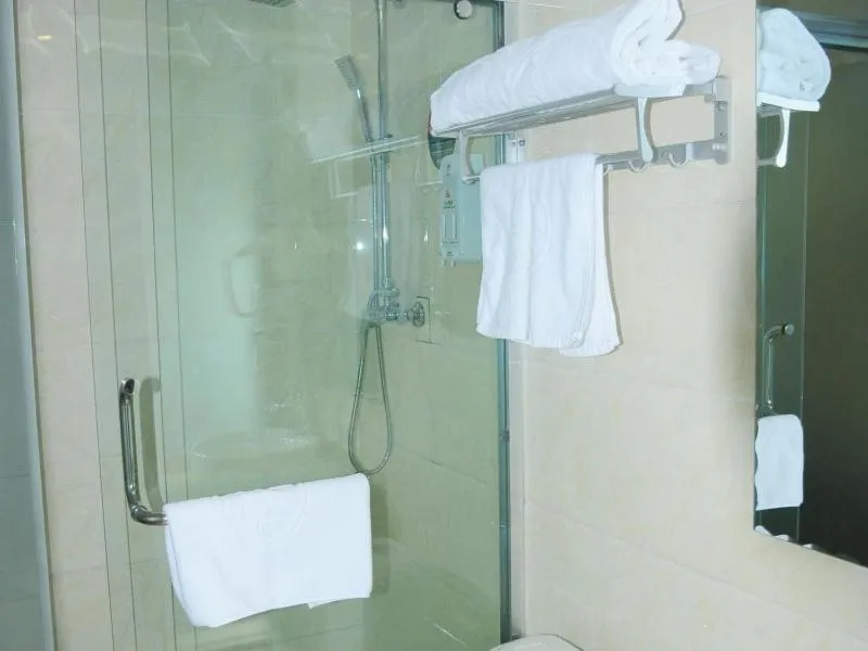 GreenTree Inn Shandong Dezhou Qihe County Party committee Qilu Street Express Hotel