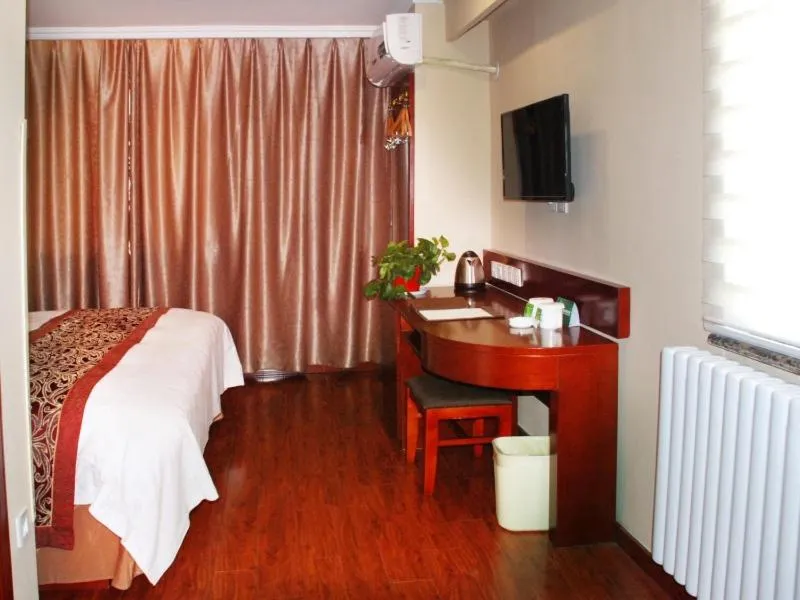 GreenTree Inn ShanDong WeiFang LinQu ZhanQian Road LuChuan Business Hotel