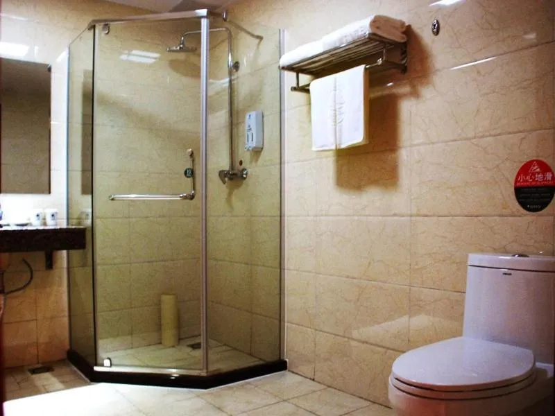 GreenTree Inn ShanDong WeiFang LinQu ZhanQian Road LuChuan Business Hotel