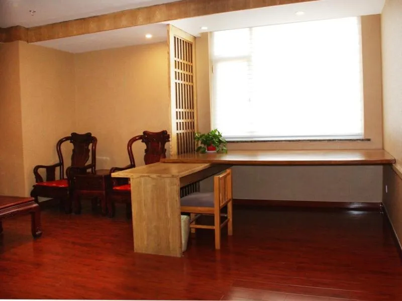 GreenTree Inn ShanDong WeiFang LinQu ZhanQian Road LuChuan Business Hotel