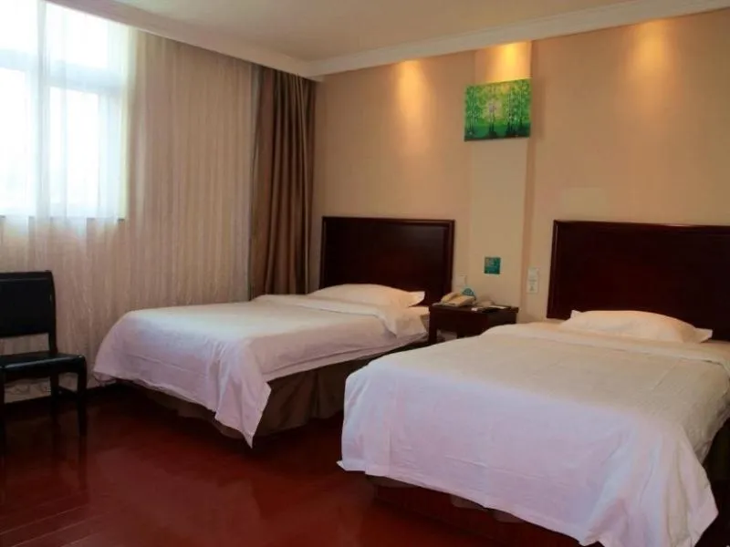 GreenTree Inn ShanDong JiNing JiaXiang County JianShe (S) Road Express Hotel
