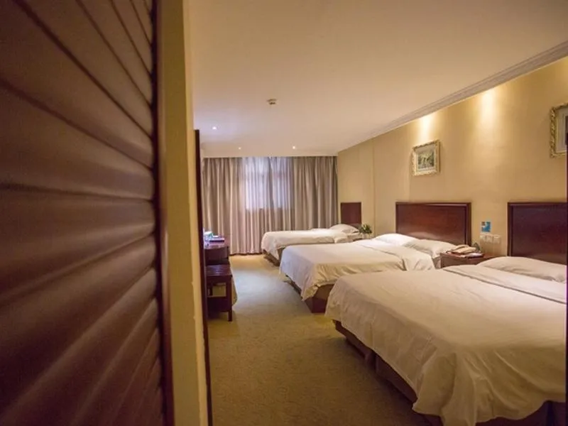 GreenTree Inn ShanDong JiNing JiaXiang County JianShe (S) Road Express Hotel