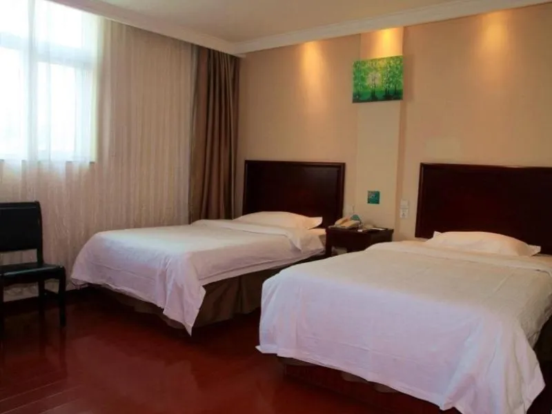 GreenTree Inn ShanDong JiNing JiaXiang County JianShe (S) Road Express Hotel