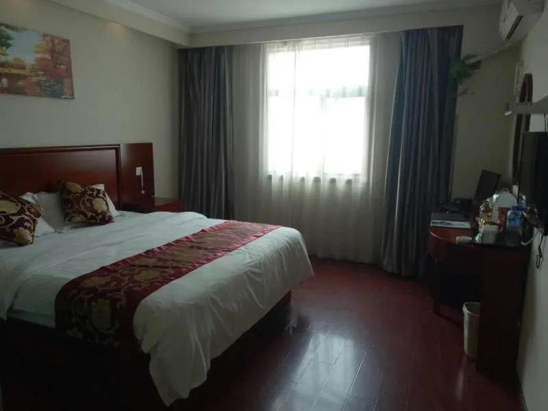 Bed in GreenTree Inn Anhui Bozhou Mengcheng Zhuangzi Road Express Hotel