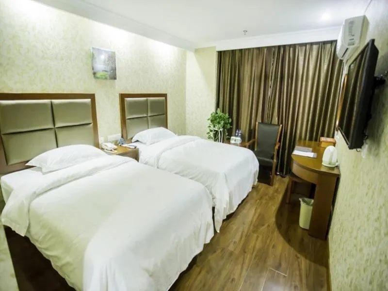 Bed in GreenTree Inn Anhui Bozhou Agricultural Trade City Express Hotel