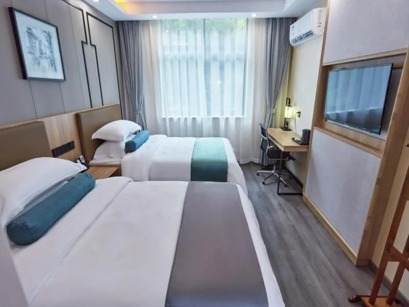 Bed in GreenTree Inn Huangshan TangKou Beauty Spot South Gate Transfer Center Business Hotel