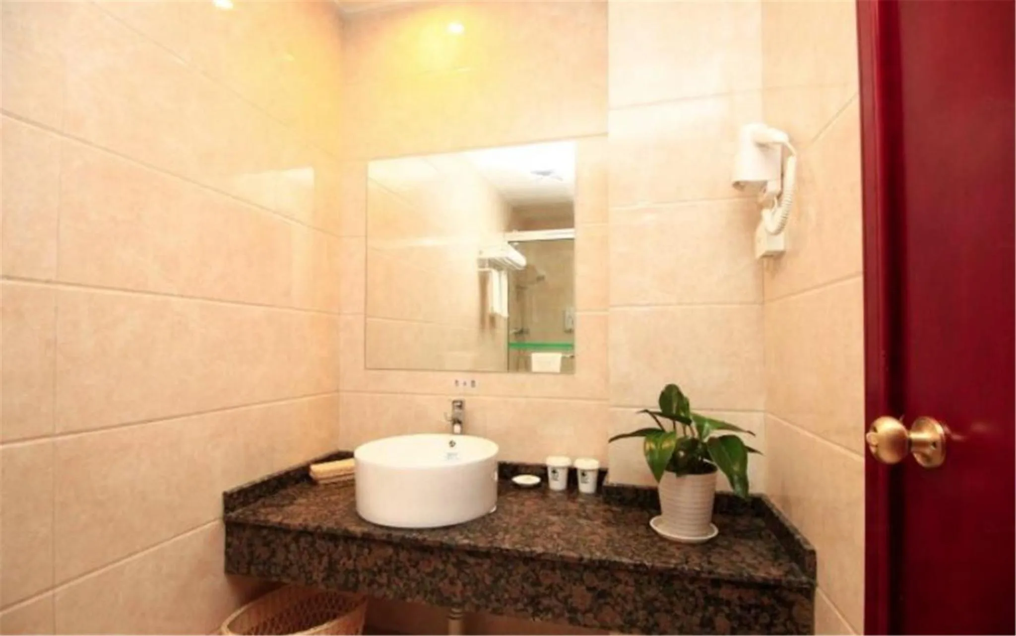 GreenTree Inn ShanDong RiZhao JuXian YinXing Avenue Middle ShanDong Road Business Hotel