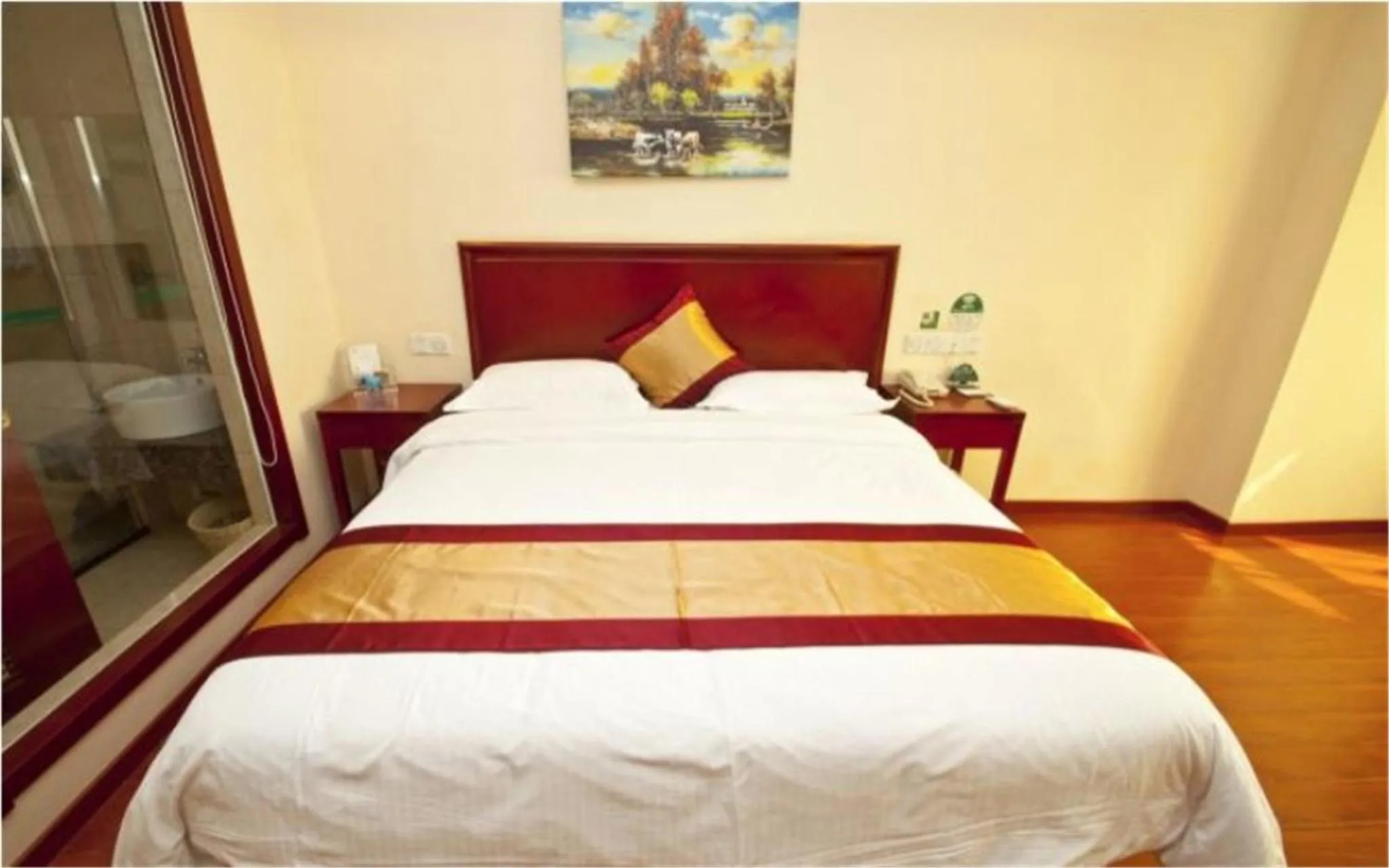 Bed in GreenTree Inn ShanDong RiZhao JuXian YinXing Avenue Middle ShanDong Road Business Hotel