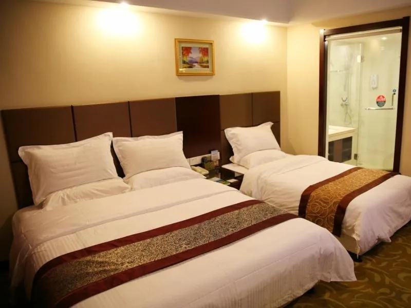 Bed in GreenTree Inn ShanDong RiZhao ShanHaiTian Holiday Resort Business Hotel