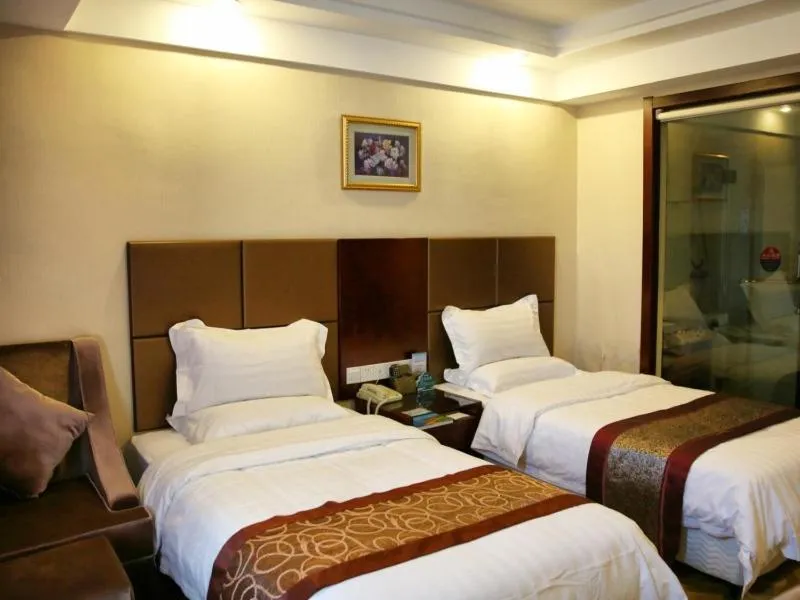 Bed in GreenTree Inn ShanDong RiZhao ShanHaiTian Holiday Resort Business Hotel