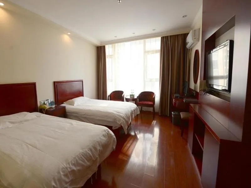 Bed in GreenTree Inn Jiangxi Jiujiang Shili Avenue Business Hotel