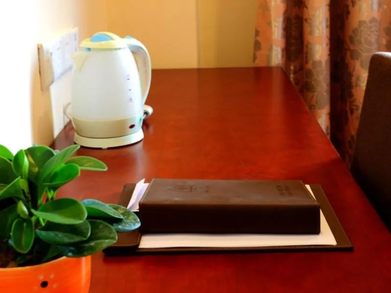 GreenTree Inn JiangXi JiuJiang Railway Station Front HongXiang Business Hotel