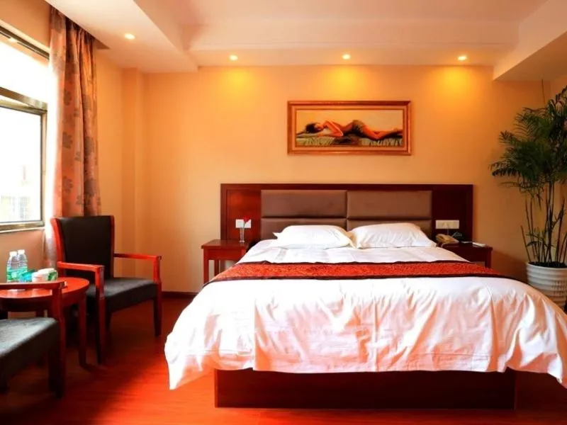 GreenTree Inn JiangXi JiuJiang Railway Station Front HongXiang Business Hotel