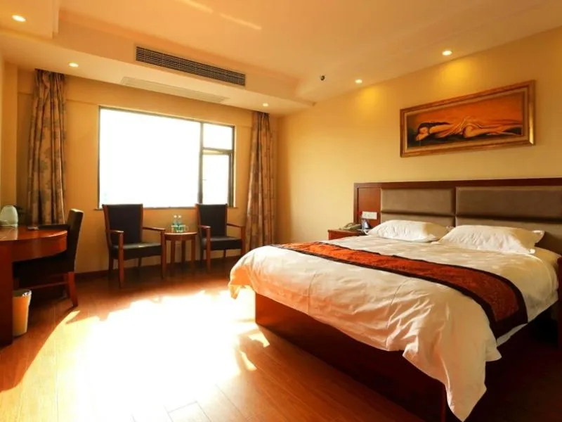 GreenTree Inn JiangXi JiuJiang Railway Station Front HongXiang Business Hotel
