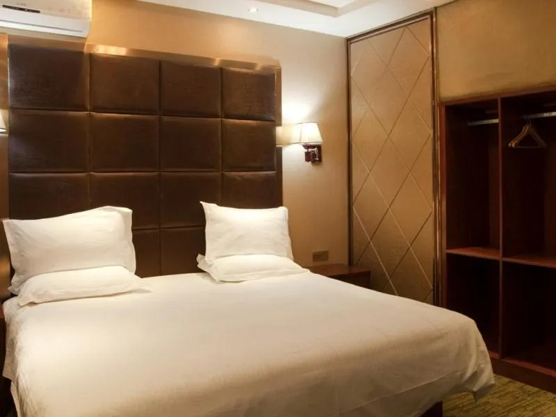 GreenTree Inn Gansu Lanzhou Yantan High-tech Zone Nanhe Road Business Hotel