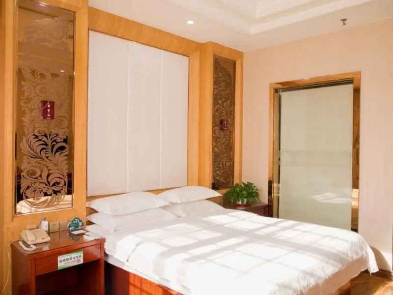 GreenTree Inn Gansu Lanzhou Yantan High-tech Zone Nanhe Road Business Hotel