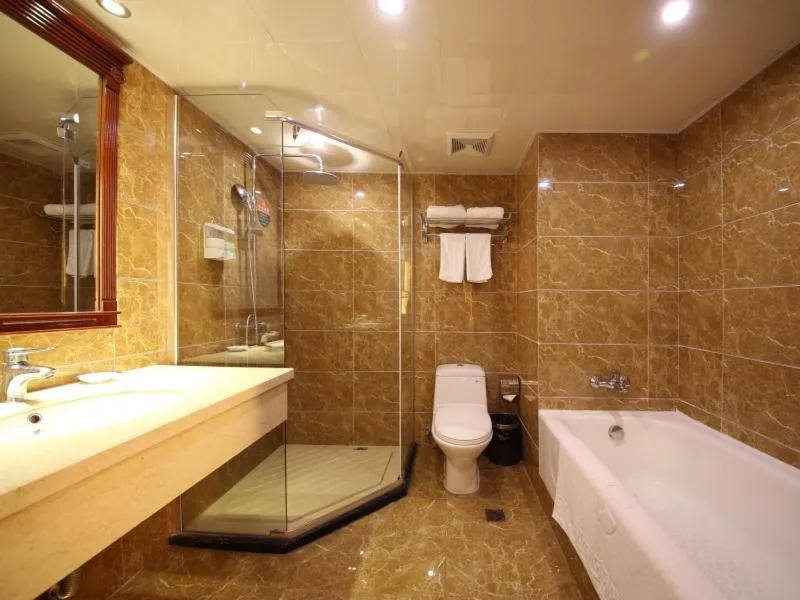 GreenTree Inn AnHui HuangShan She County HuiZhou Ancient City Middle HuangShan Road Business Hotel