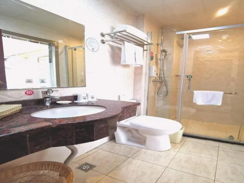 GreenTree Inn JiangSu WuXi BaShi HuaXiaQingCheng XiGang Road Shell Hotel