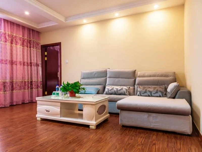 GreenTree Inn JiangSu Wuxi Jiangyin Huashi Avenue Huaxi Village Business Hotel