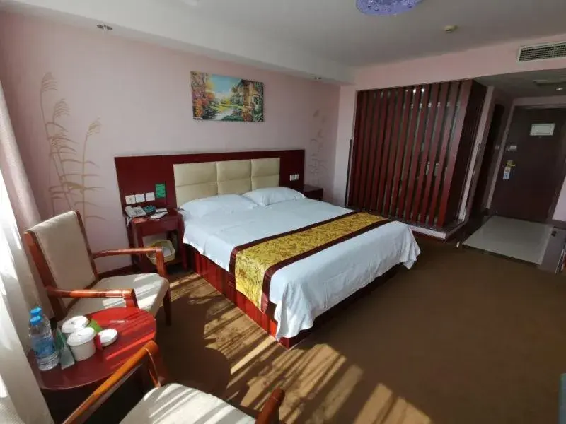 Bed in GreenTree Inn Jiangsu Suzhou Taicang Liuhe Passenger Station Express Hotel Bed in GreenTree Inn Jiangsu Suzhou Taicang Liuhe Passenger Station Express Hotel