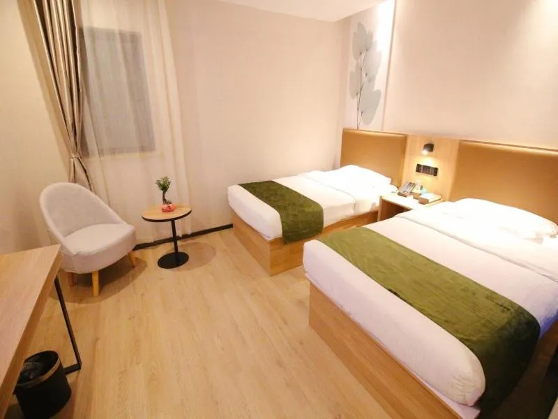 Bed in GreenTree Inn JiangSu SuZhou Industrial Park QingJian Lake Express Hotel