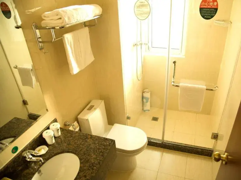 GreenTree Inn JiangSu YanCheng JianHu ShangGang Bus Station Freeway 204 Express Hotel GreenTree Inn JiangSu YanCheng JianHu ShangGang Bus Station Freeway 204 Express Hotel