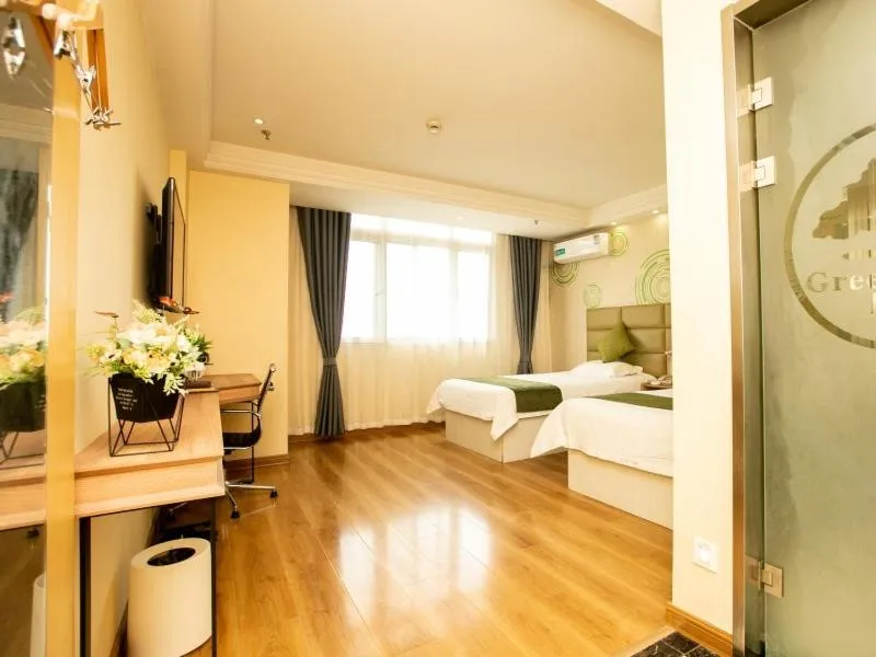 Bed in GreenTree Inn JiangSu XuZhou Feng County LiuBang Plaza Express Hotel
