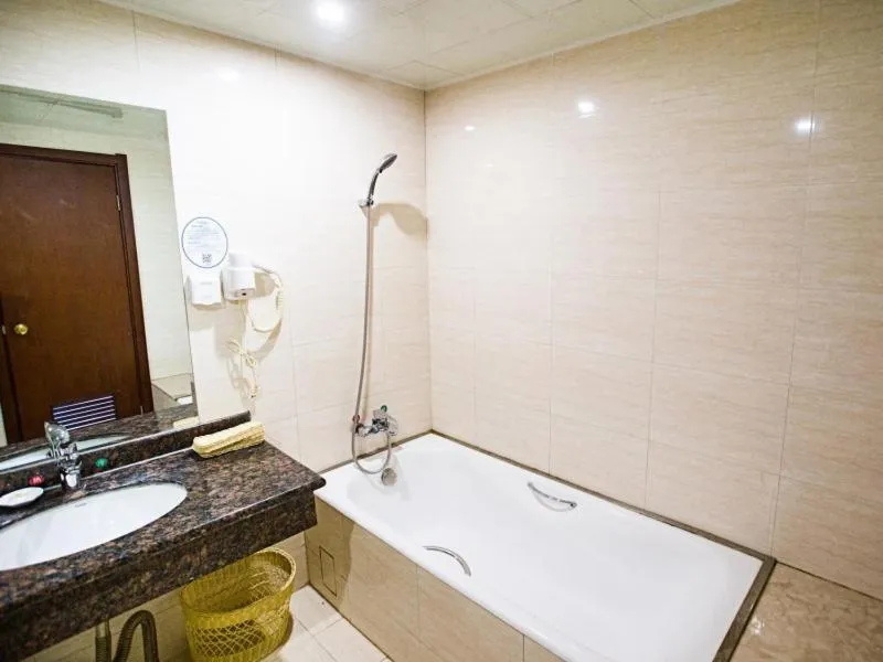 GreenTree Inn JIangSu XuZhou PeiXian Bus Station TangMu Road Business Hotel