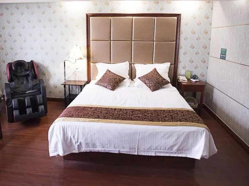 Bed in GreenTree Inn JIangSu XuZhou PeiXian Bus Station TangMu Road Business Hotel