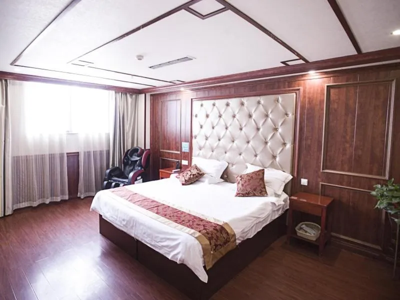 Bed in GreenTree Inn JIangSu XuZhou PeiXian Bus Station TangMu Road Business Hotel