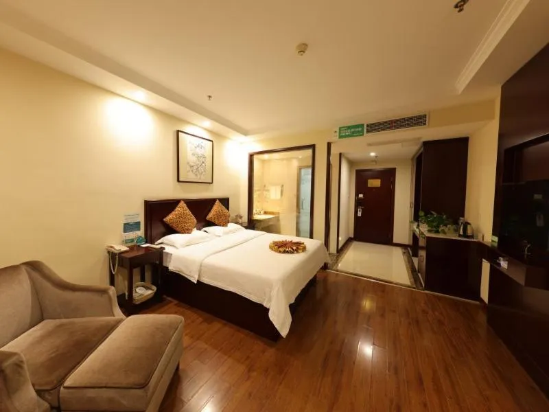 Bed in GreenTree Inn JiangSu HuaiAn University Town Science and Technology Avenue Business Hotel