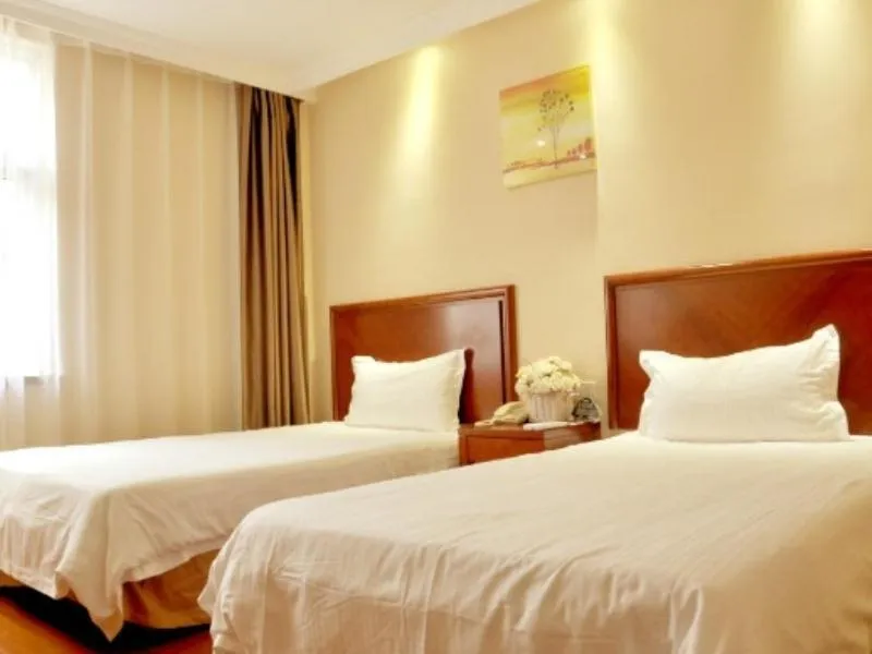 Bed in GreenTree Inn Jiangsu Huaian Economic Development Zone Hechang Road Business Hotel