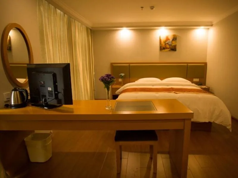 GreenTree Inn JiangSu HuaiAn KangJian W) Road XiAn Road Business Hotel