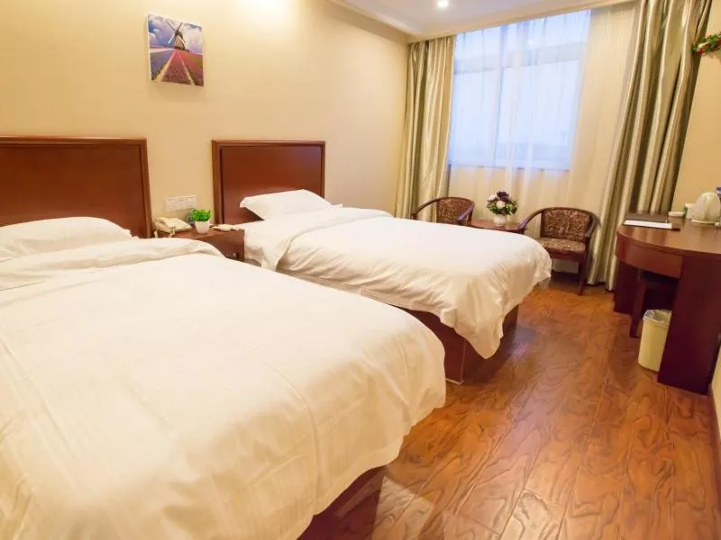 Bed in GreenTree Inn JiangSu ChangZhou South ChangWu Road West JingDe Road QianHuang Express Hotel
