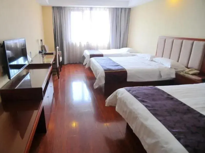Bed in GreenTree Inn Shandong Qingdao Wuyishan Road Jiashike Shopping center Business Hotel Bed in GreenTree Inn Shandong Qingdao Wuyishan Road Jiashike Shopping center Business Hotel
