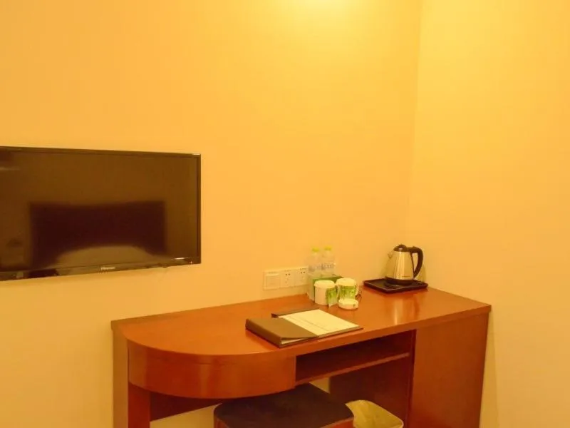 GreenTree Inn Shandong Qingdao Jiaozhou Bus Terminal Station Hai'er Avenue Express Hotel