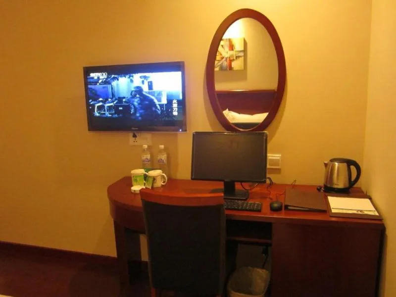 GreenTree Inn Shandong Qingdao Jiaozhou Datong Mansion Express Hotel