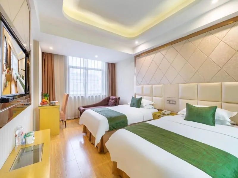 Bed in GreenTree Inn Zhejiang Jinhua Yiwu International Trade City Changchun Street Shell Hotel