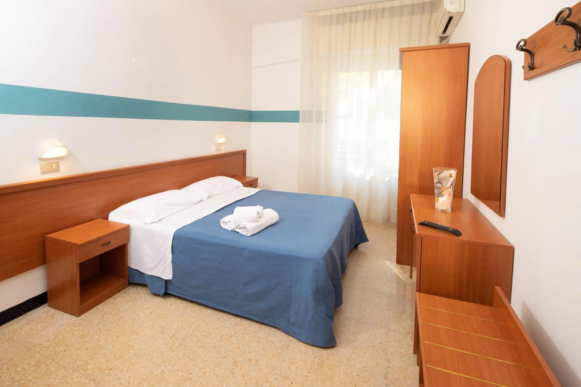 Bedroom, Bed in B&B Italia