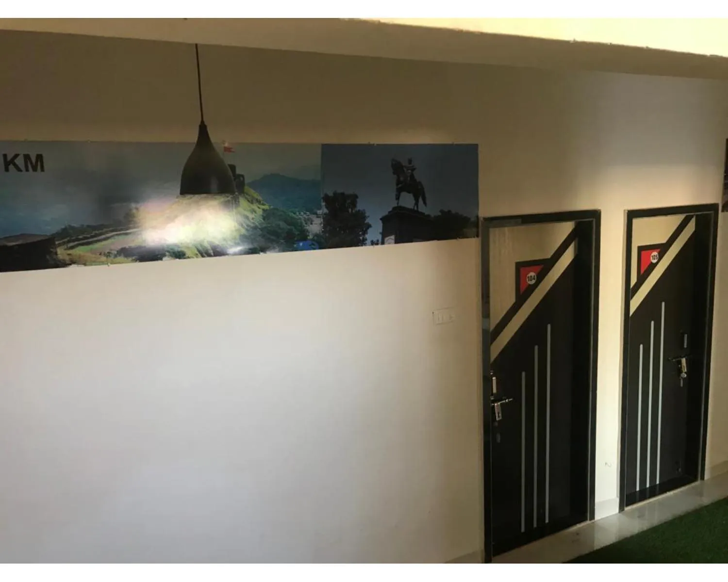 The shelar's Royal inn